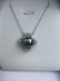 Tahitian Pearl Clover Design Pendant Necklace - 8-9mm