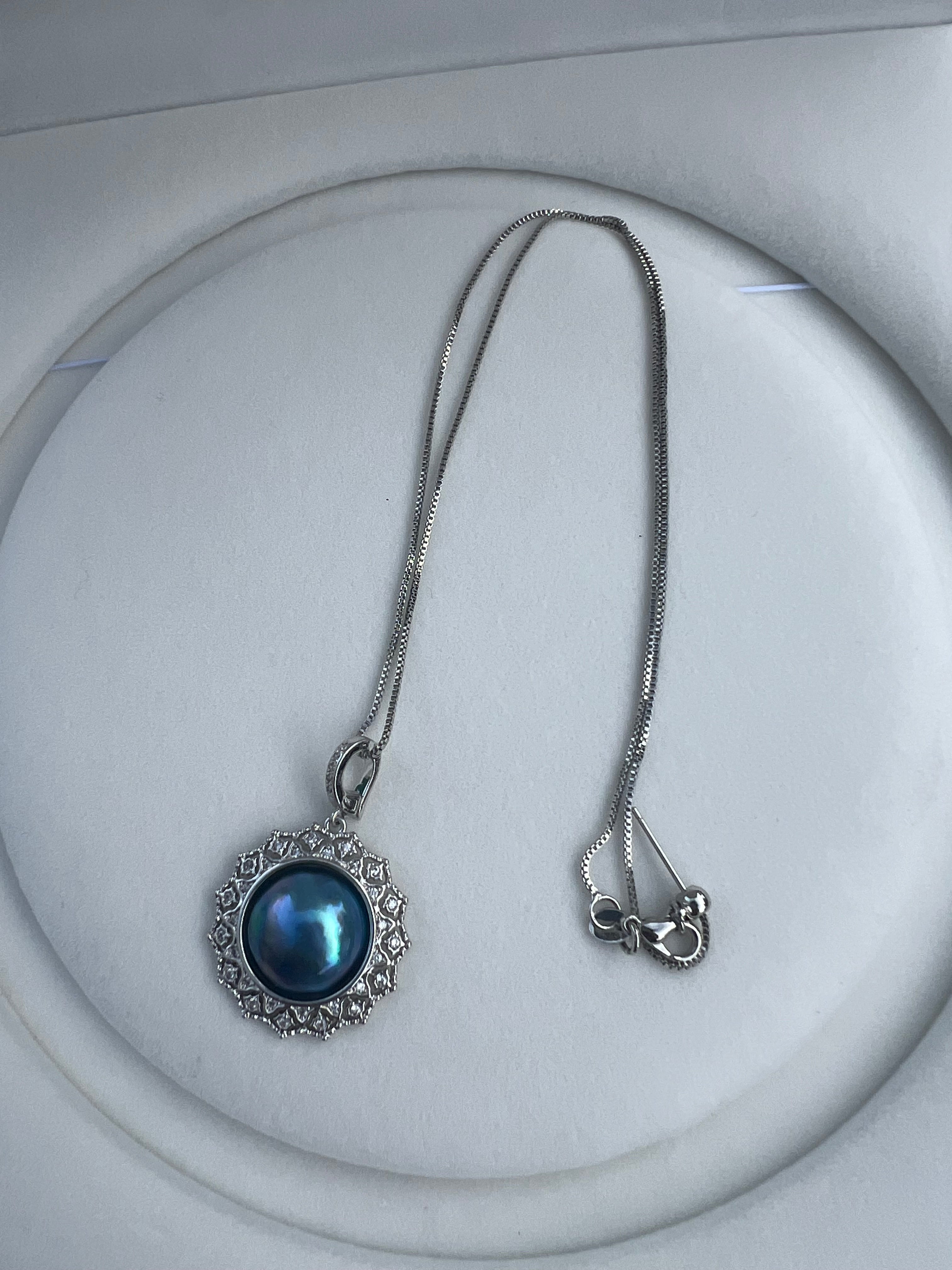 Blue Saltwater Mabe Pearl Convertible Pendant Necklace - 10mm