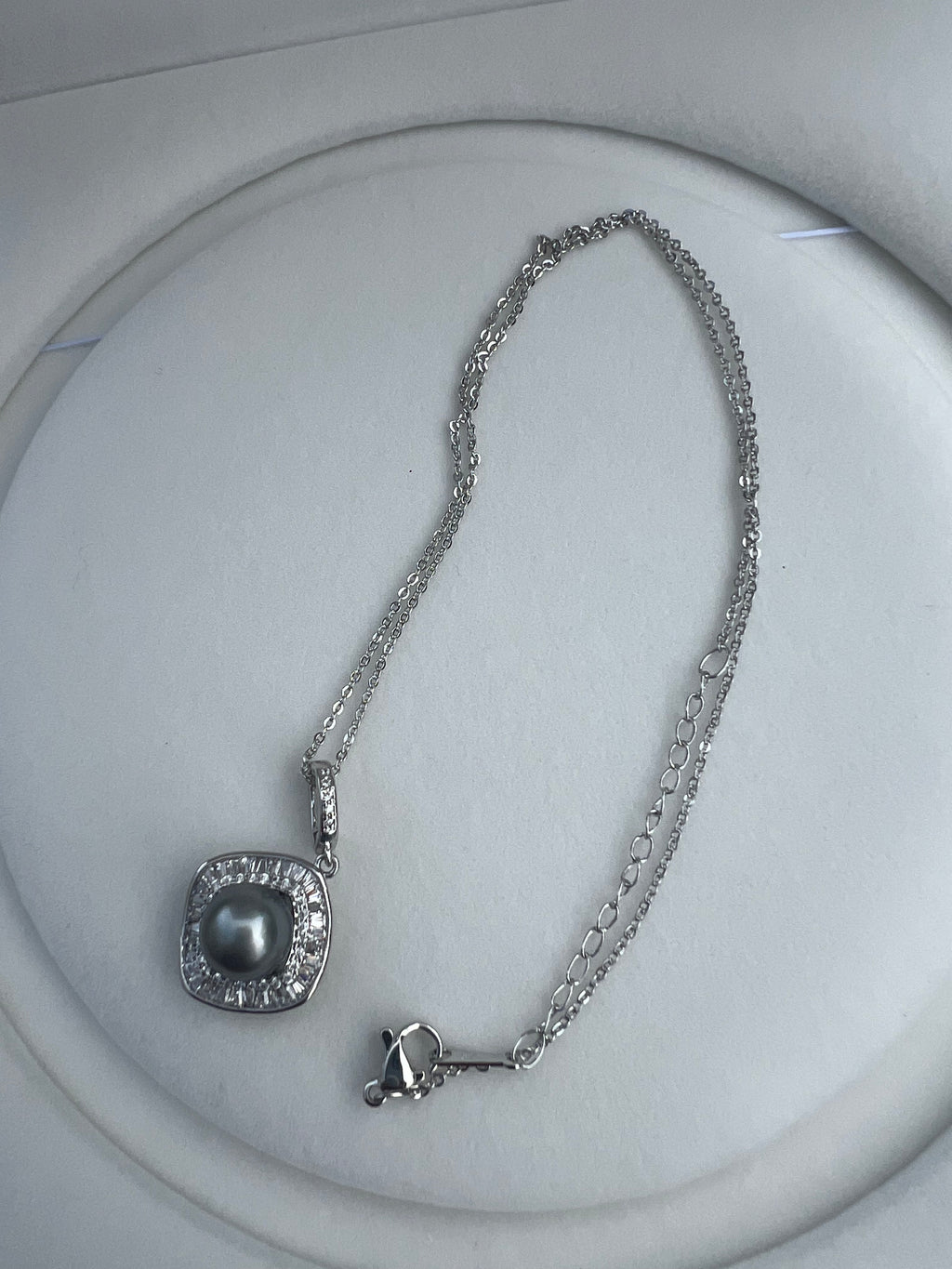 Tahitian Pearl Square Pendant Necklace - 9-10mm