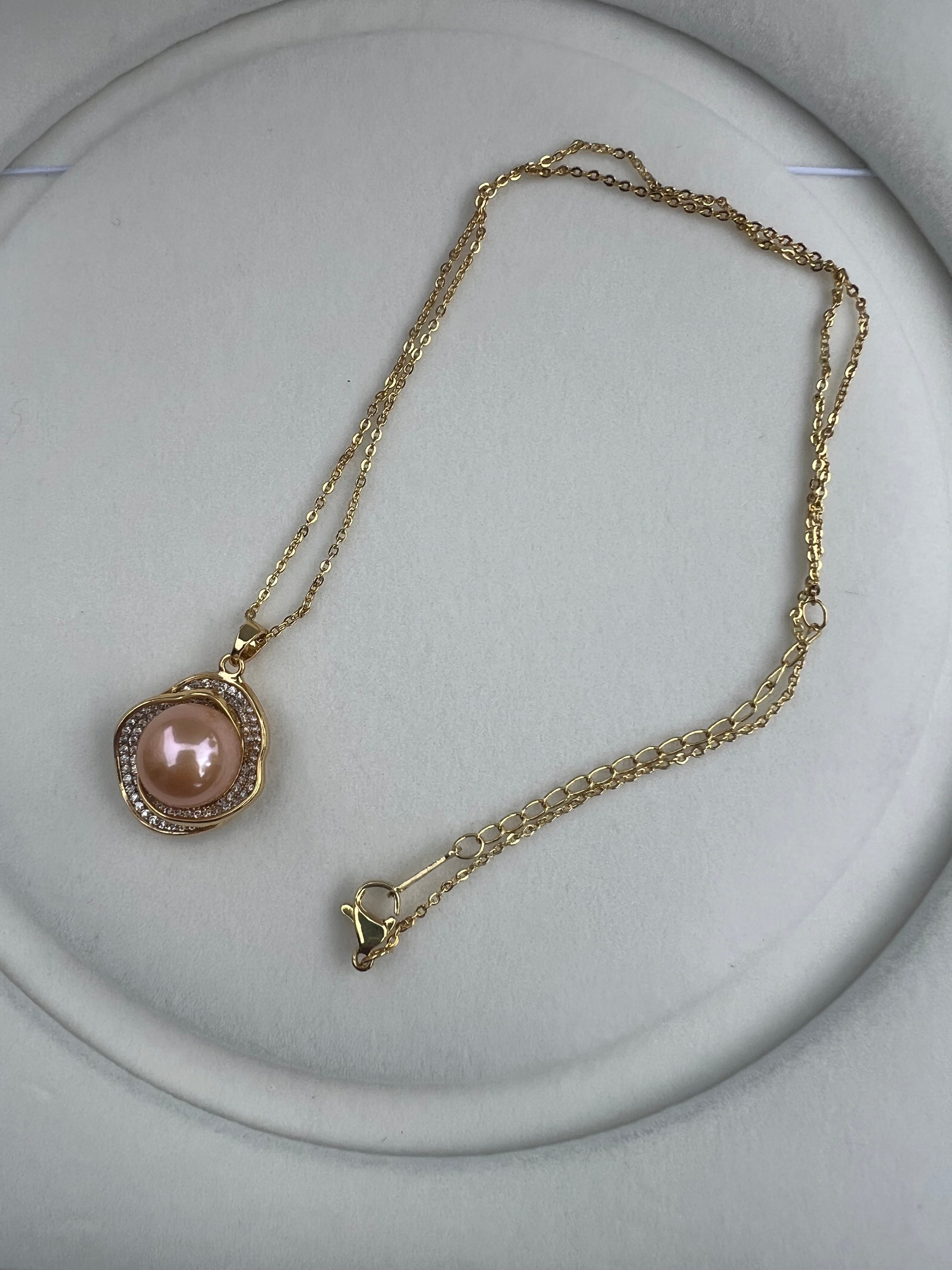 Orange-Red Freshwater Pearl Pendant Necklace - 11-12mm